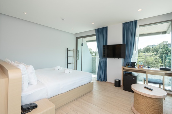Panwaburi Beachfront Resort