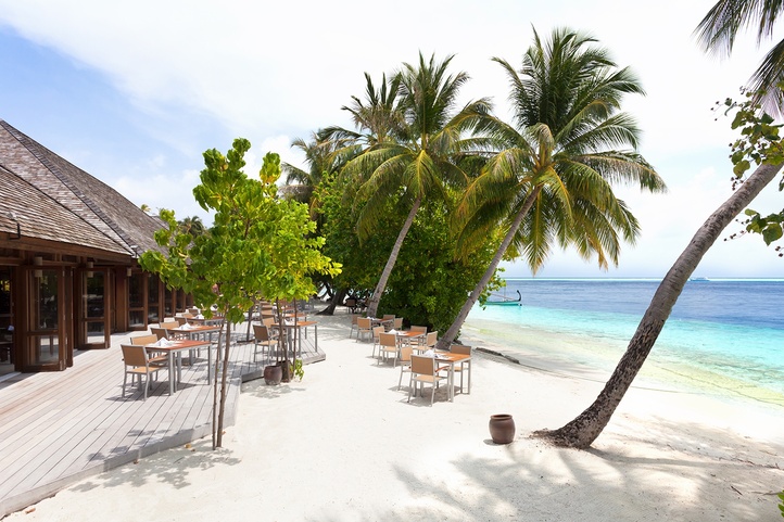 Vilamendhoo Island Resort