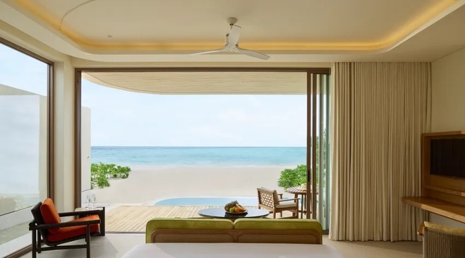 Centara Grand Lagoon Maldives