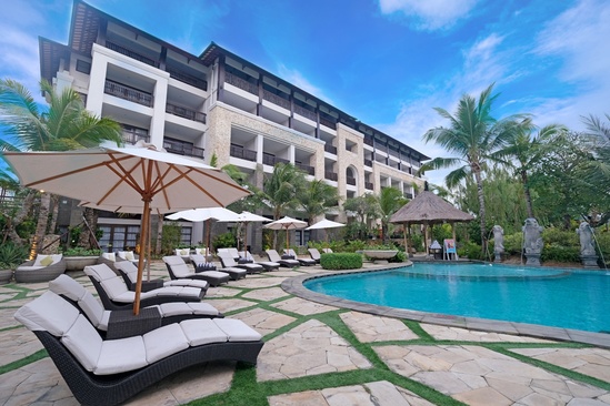 Royal Tulip Springhill Resort