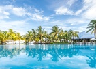 Victoria Beachcomber Resort & Spa