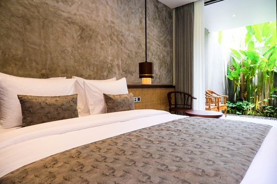 Japa Suites & Villas