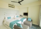 Holiday Inn Resort Kandooma Maldives