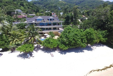 Crown Beach Hotel Seychelles