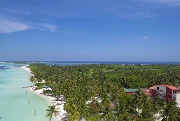 Reveries Diving Village, Maldives