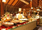 Adaaran Club Rannalhi Ресторан Мальдивы