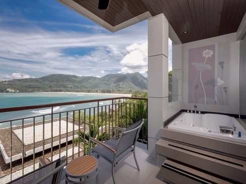 Cape Sienna Hotel & Villas