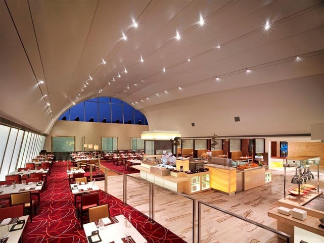 Traders Hotel Kuala Lumpur