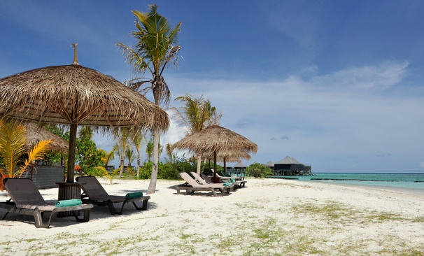 Komandoo Island Resort