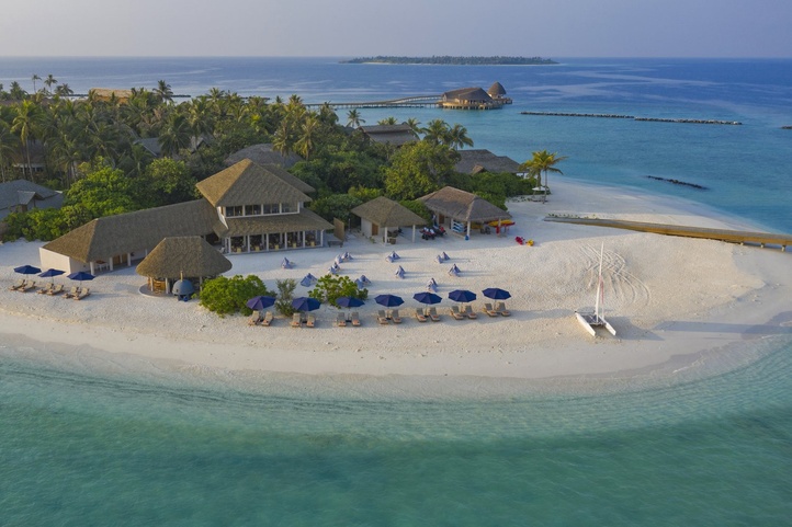 Emerald Faarufushi Resort & Spa