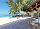 Paradis Beachcomber Golf Resort & Spa