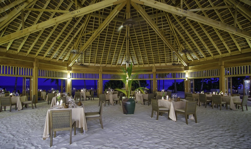 V Villas Maldives At Mirihi