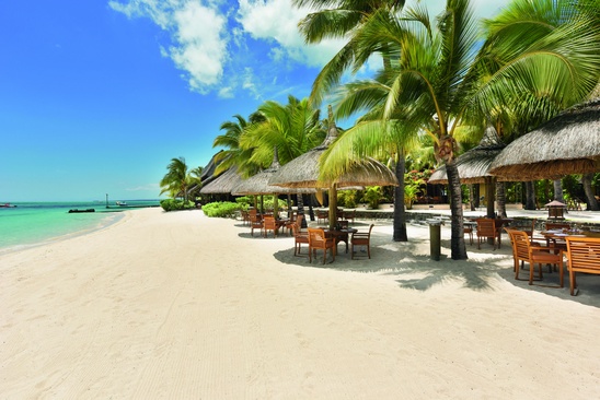 Paradis Beachcomber Golf Resort & Spa