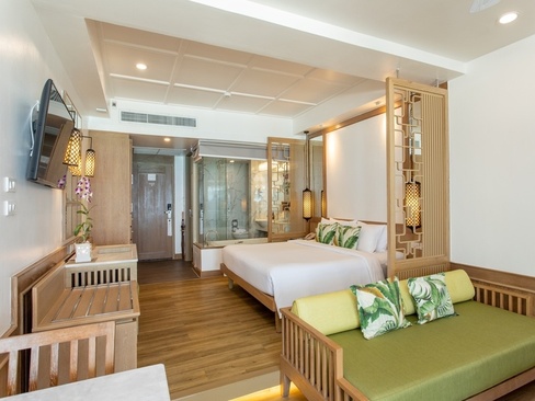 Katathani Phuket Beach Resort