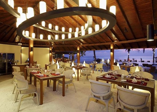 Centara Ras Fushi Resort & Spa Maldives