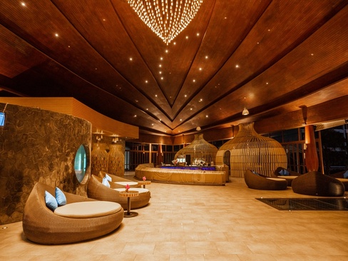 Graceland Khaolak Beach Resort