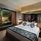 Peninsula Excelsior Hotel