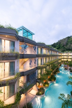 Panwaburi Beachfront Resort