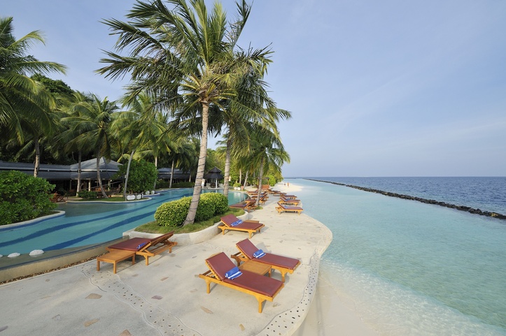 Royal Island Resort & Spa