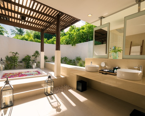 Hideaway Beach Resort & Spa