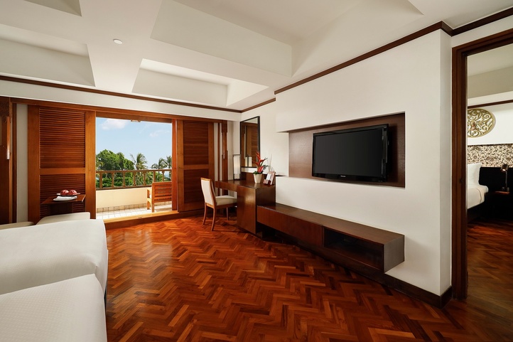 Nusa Dua Beach Hotel & Spa, Bali