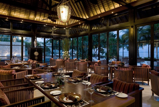 The Royal Santrian Villas