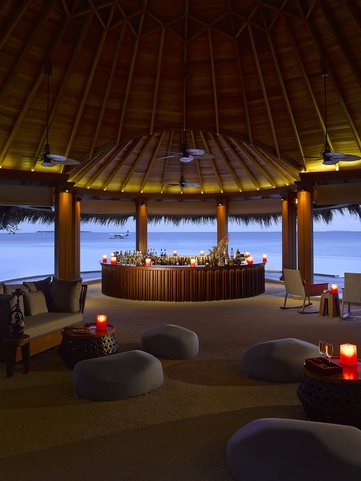 Dusit Thani Maldives