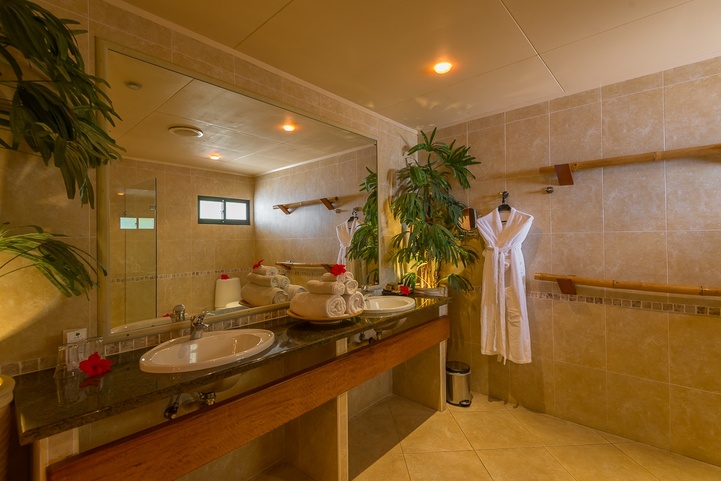 Coco De Mer Hotel And Black Parrot Suites