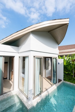 Panwaburi Beachfront Resort