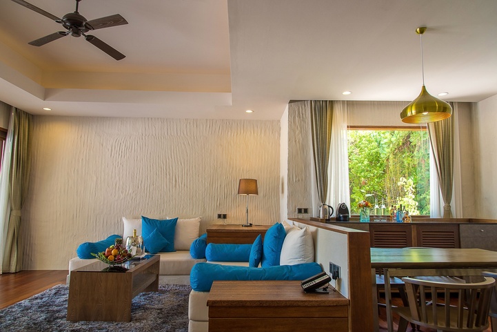 Hideaway Beach Resort & Spa